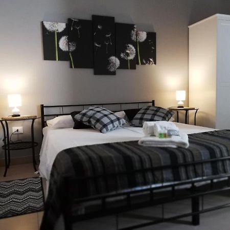 ليتشي B&B Passione Del Sud المظهر الخارجي الصورة